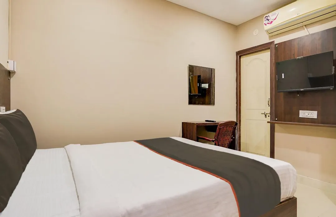 Hotel Airport Land-1